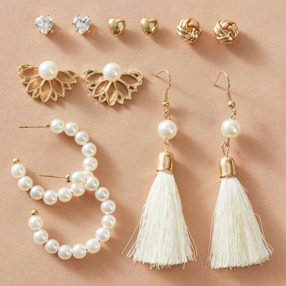 Jewelry - 💥Sale💥 4 for 20 6pair Heart and PearlEarring Set